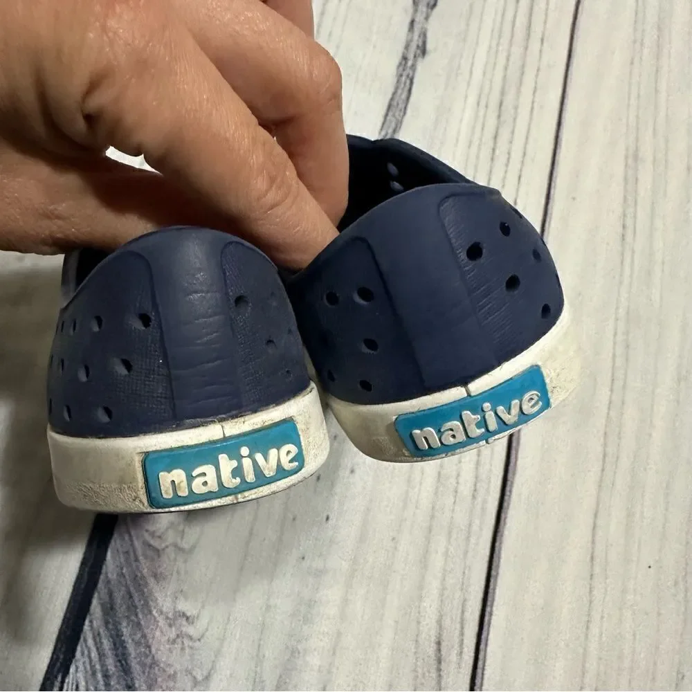 Native‎ Jefferson Navy Blue Kids Slip On Water Shoes Size C8